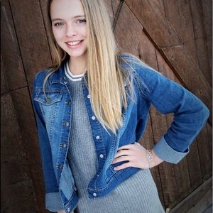 Meet your Posher, Emma